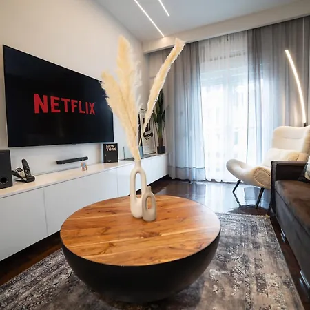 Urban Maison Premioum Apartment *